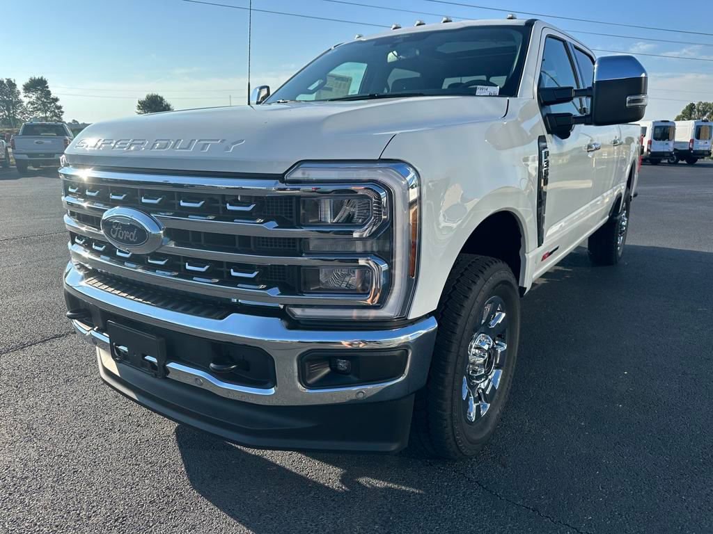 New 2025 Ford F350 Lariat w/ Lariat Ultimate Package image 4