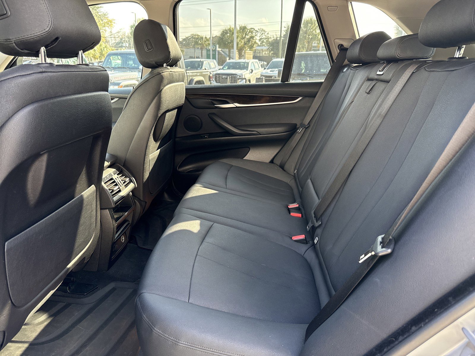 Used 2014 BMW X5 xDrive35d image 27