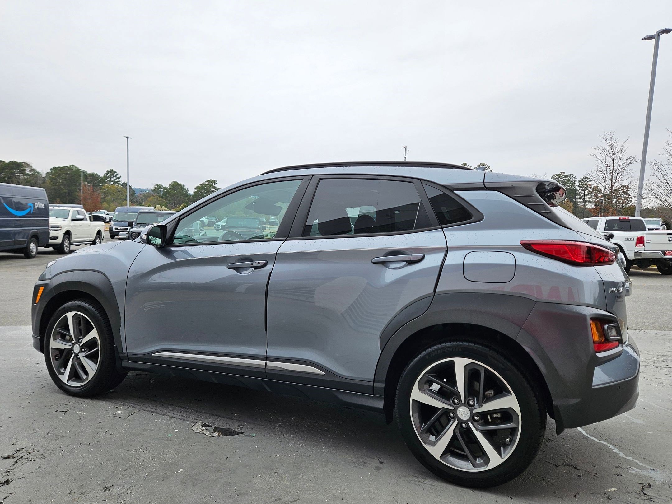 Used 2021 Hyundai Kona Ultimate w/ Cargo Package image 5