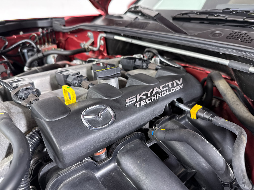 Used 2016 MAZDA MX-5 Miata Grand Touring RWD image 35