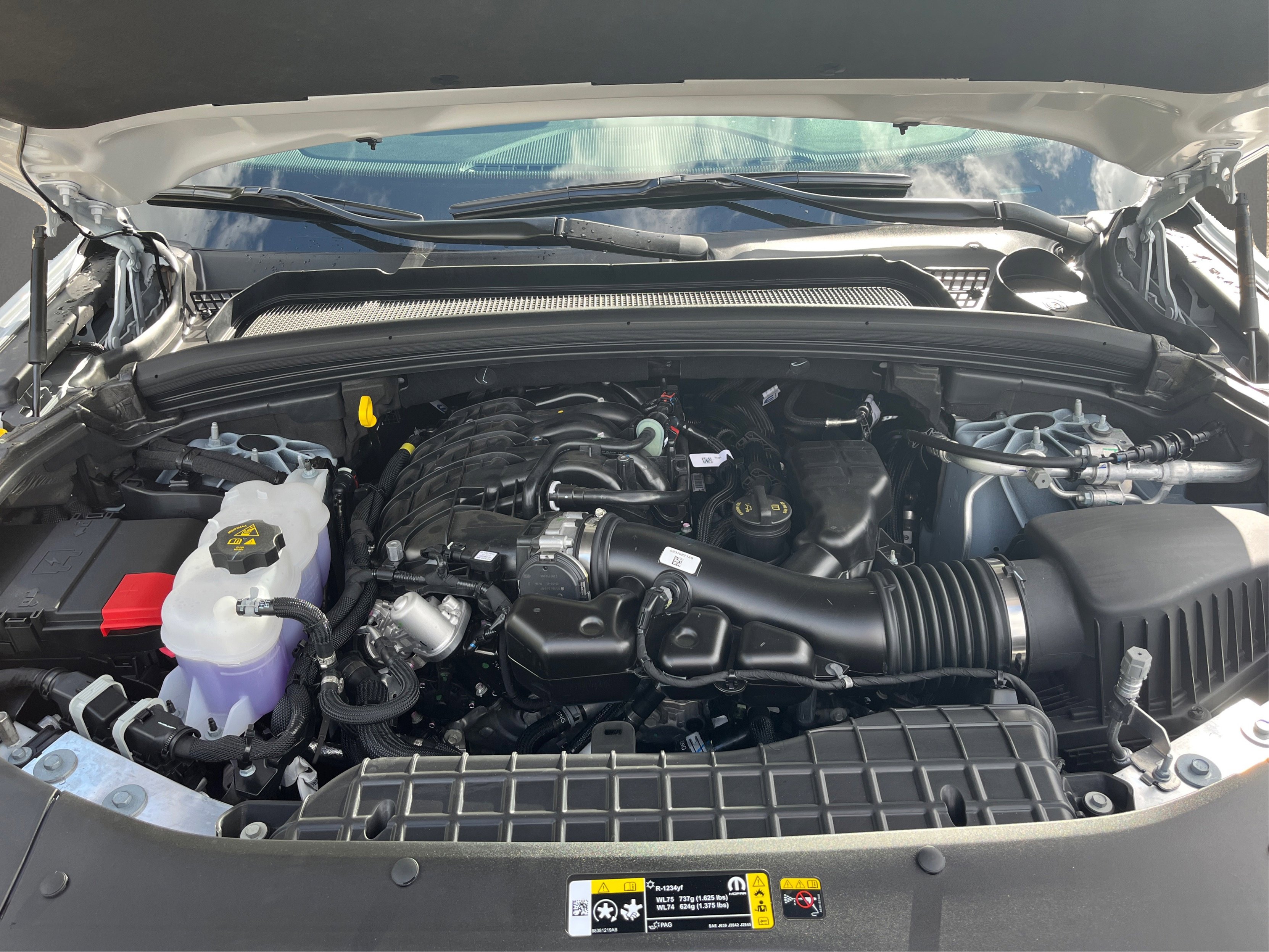 New 2025 Jeep Grand Cherokee Limited image 32