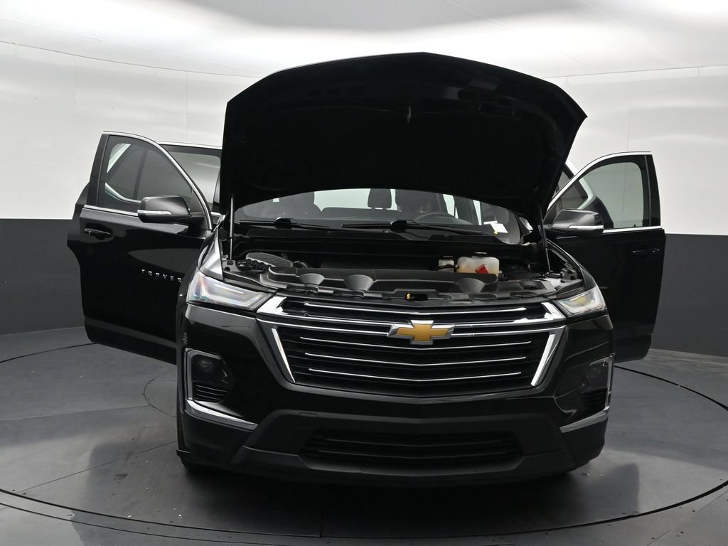 Used 2024 Chevrolet Traverse LT FWD image 37