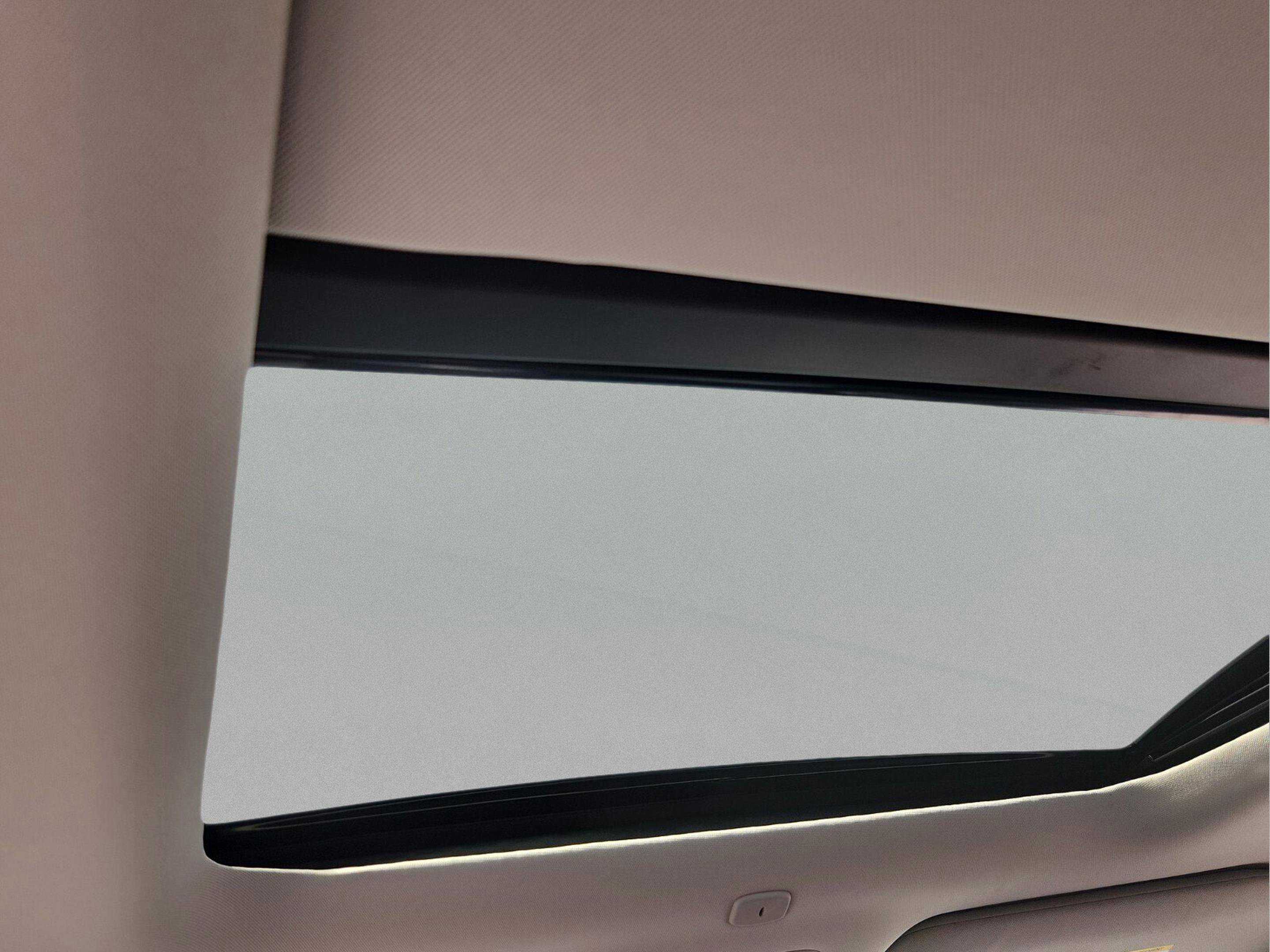New 2026 INFINITI QX60 Luxe image 14
