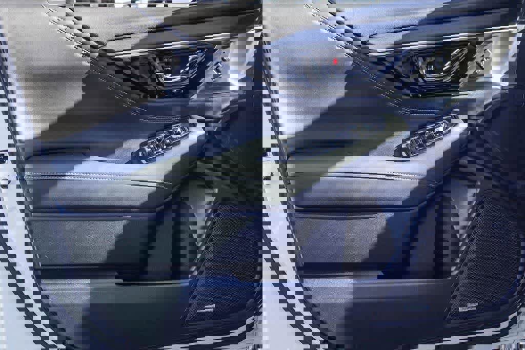 Used 2024 Subaru Outback Limited XT image 17