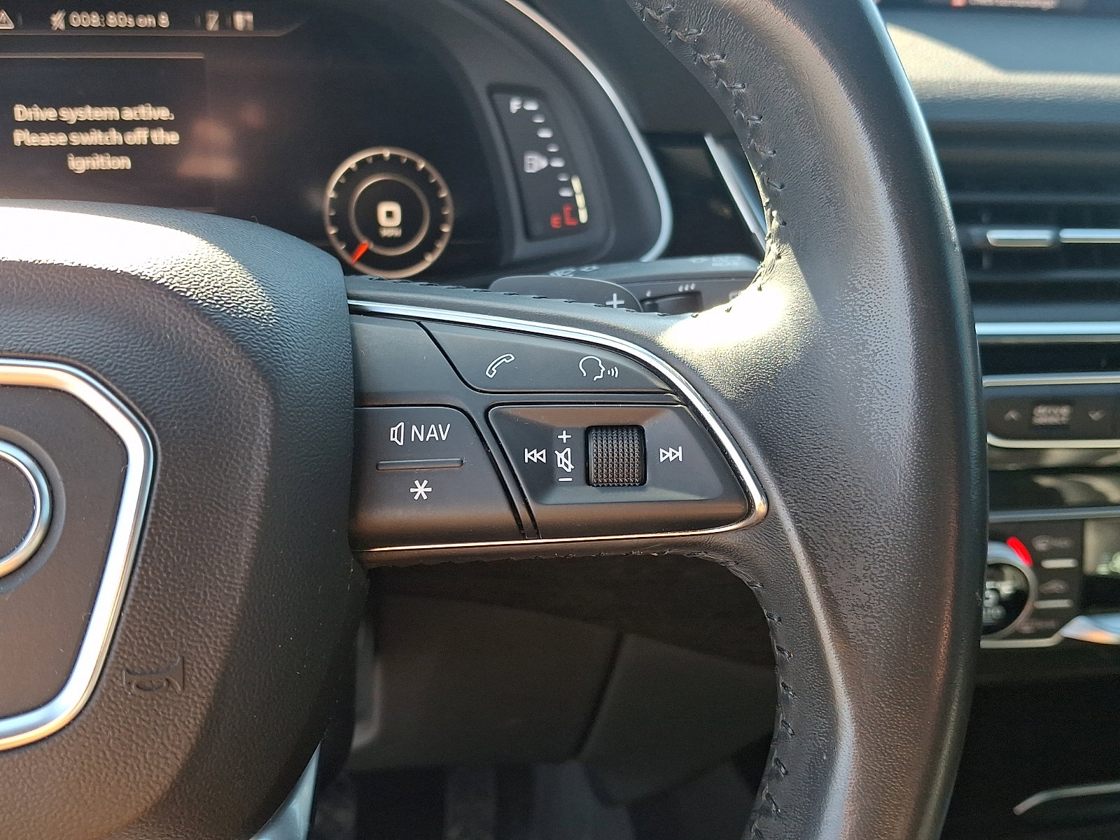 Used 2018 Audi Q7 3.0T Prestige image 24