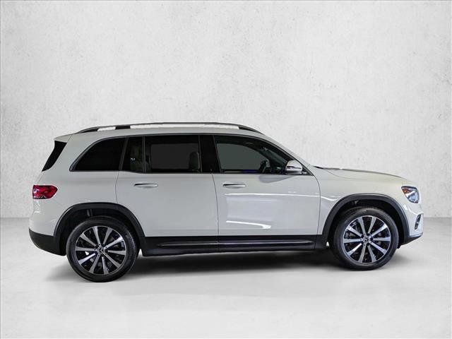 Used 2022 Mercedes-Benz GLB 250 image 6