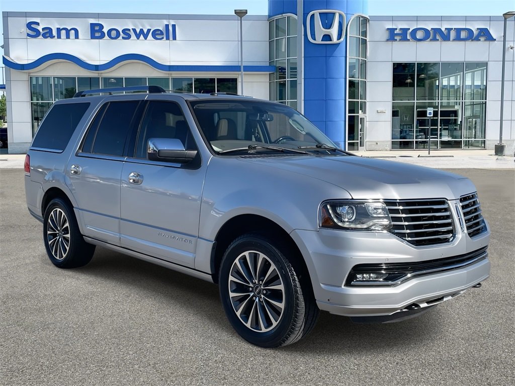 Used 2017 Lincoln Navigator Select