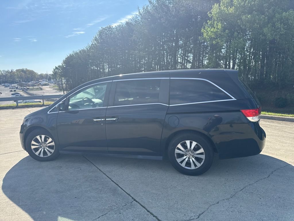 Used 2016 Honda Odyssey SE image 9