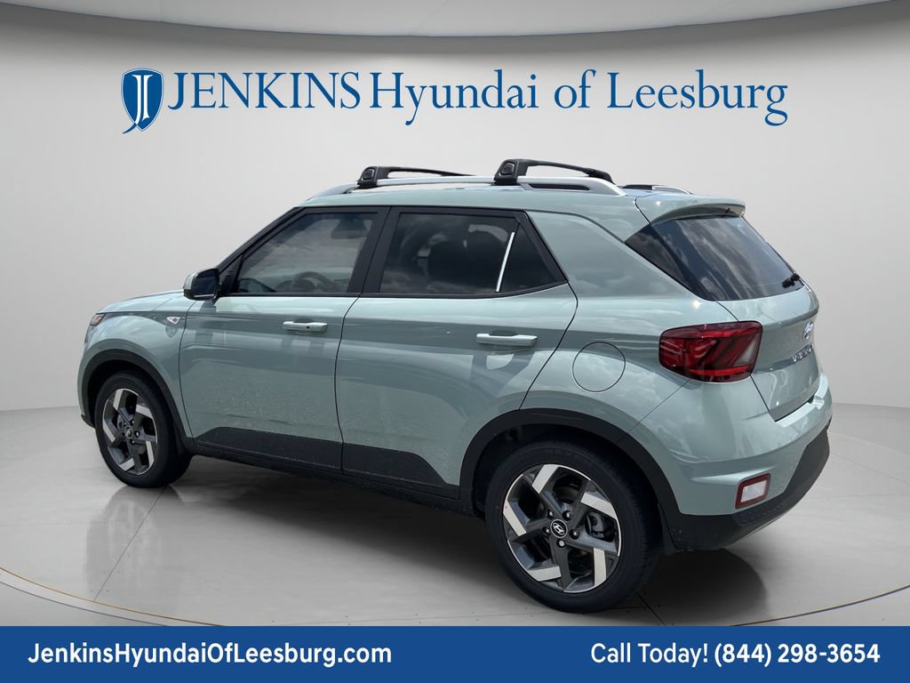 New 2026 Hyundai Venue SEL FWD image 7