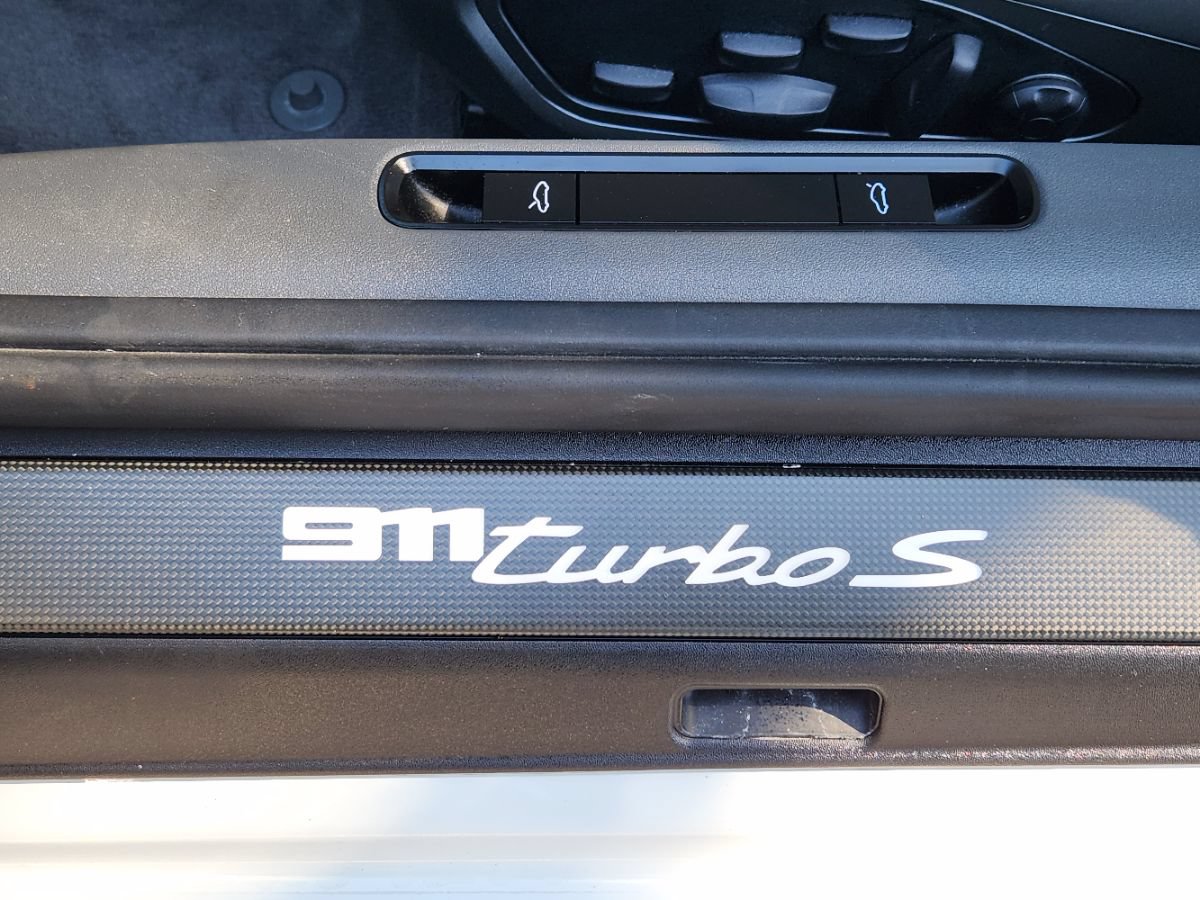 Used 2025 Porsche 911 Turbo S AWD/4WD image 51