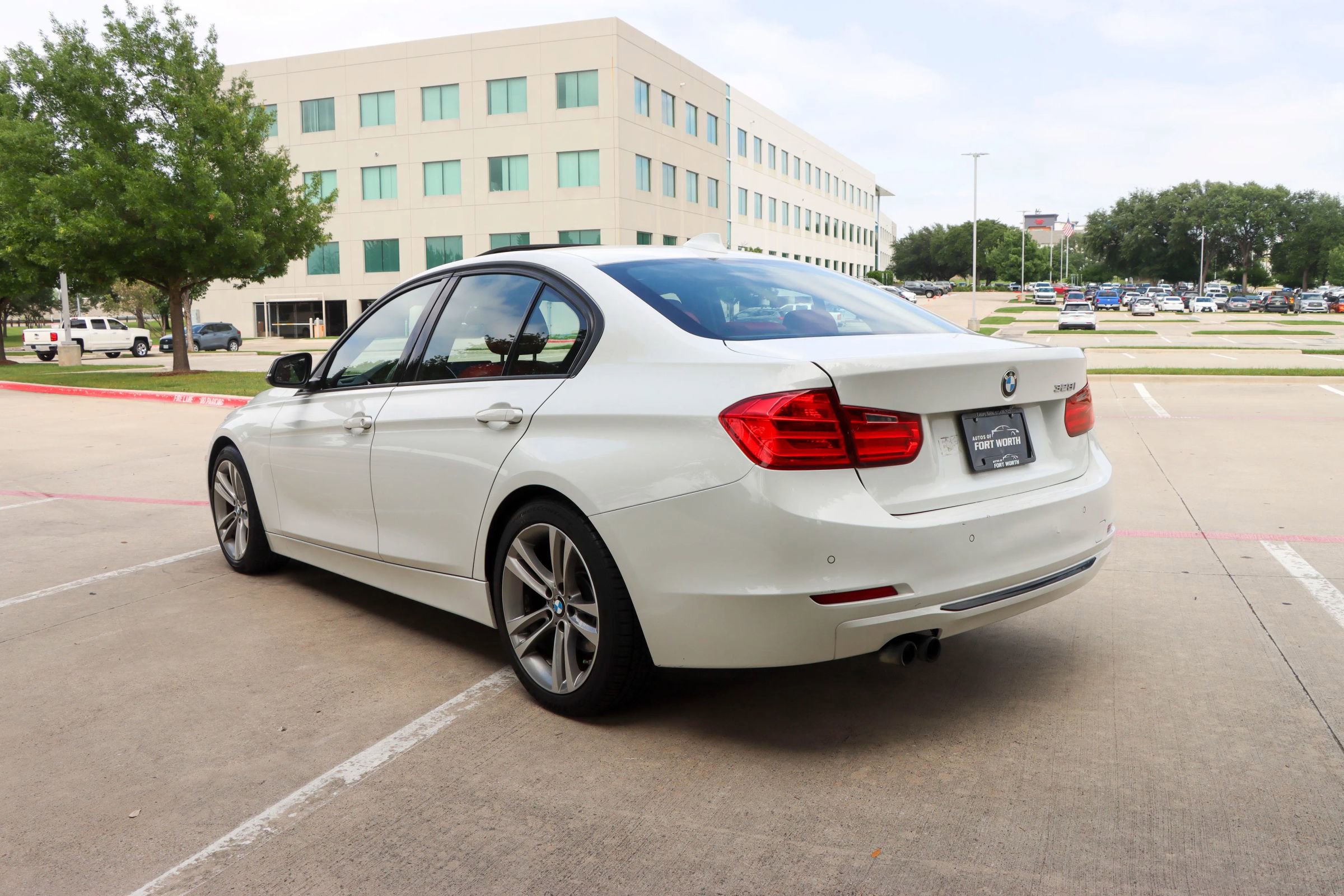 Used 2013 BMW 328i Sedan RWD image 5
