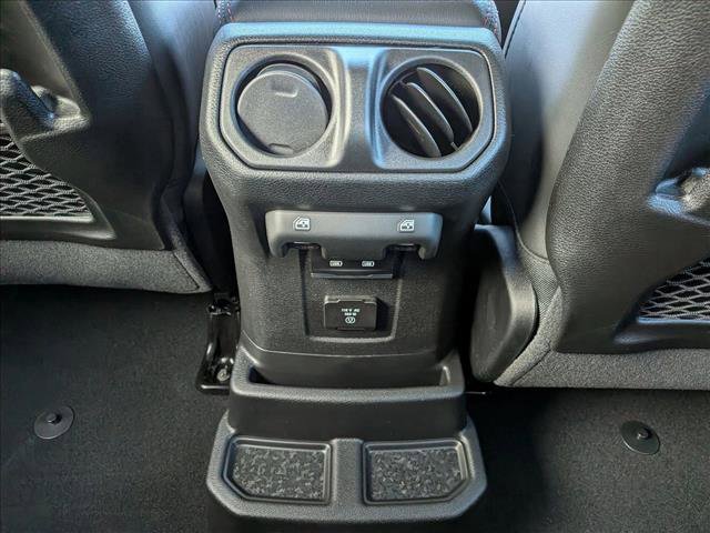 New 2026 Jeep Wrangler Unlimited Rubicon 392 image 18