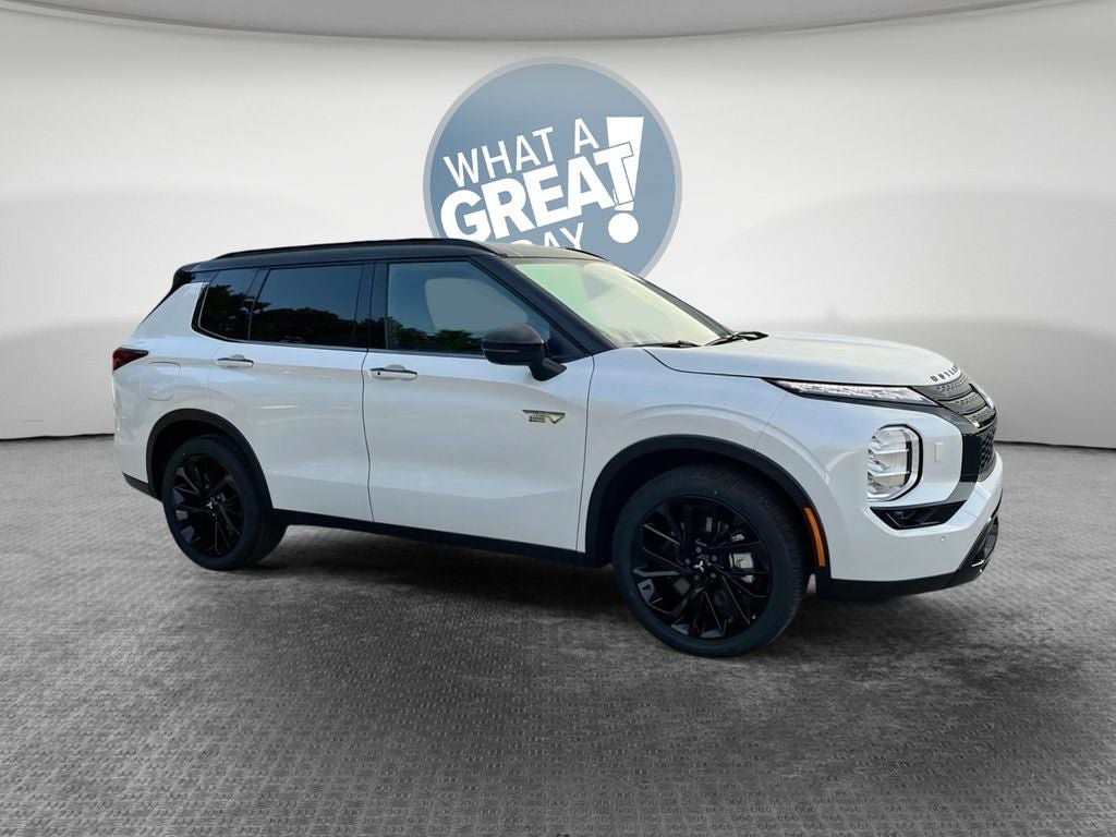 New 2025 Mitsubishi Outlander SEL Black Edition