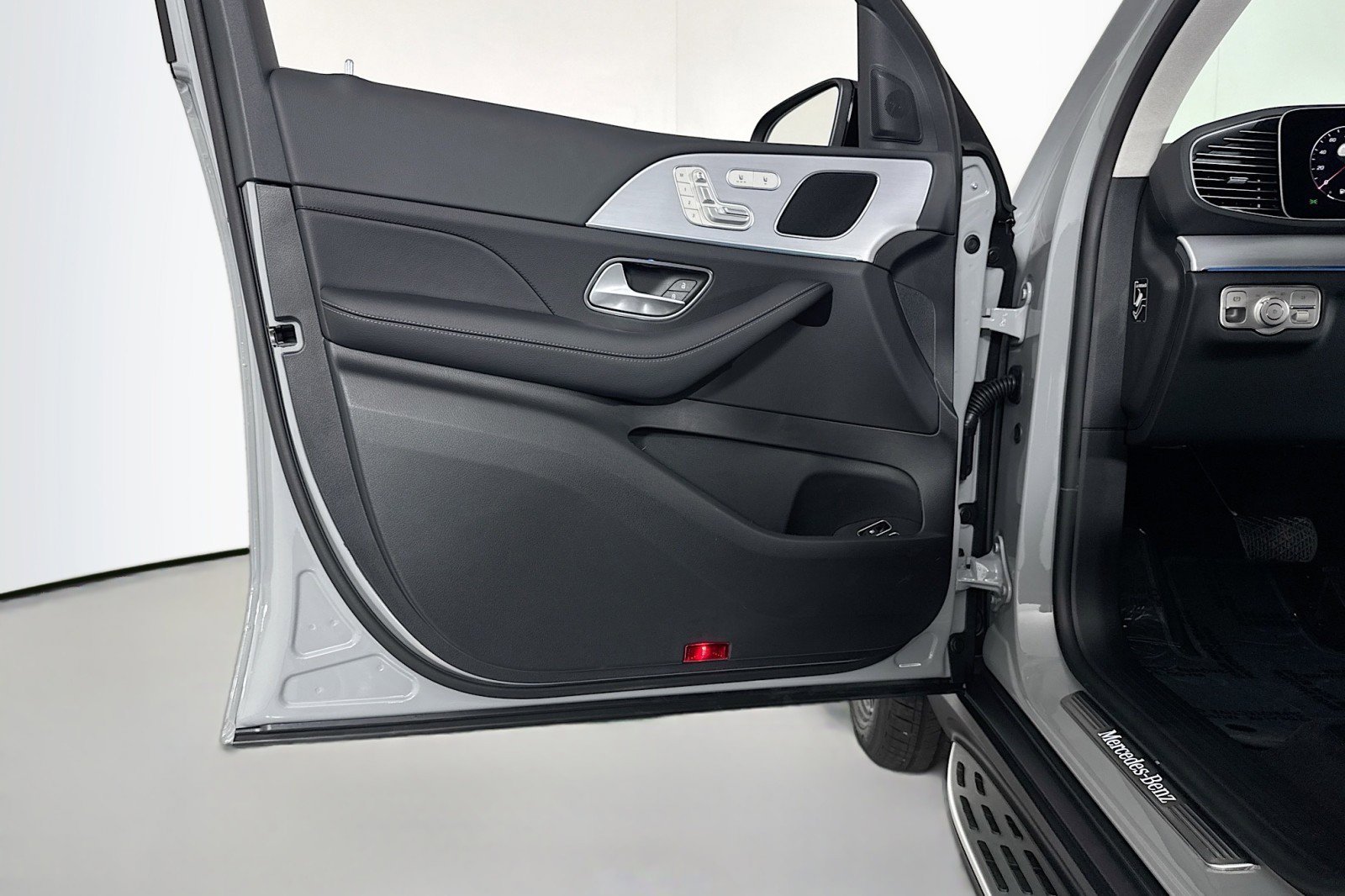 New 2026 Mercedes-Benz GLE 450e 4MATIC image 20