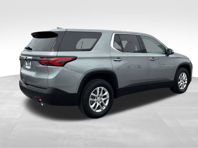 Used 2023 Chevrolet Traverse LS w/ Safety Package FWD image 27
