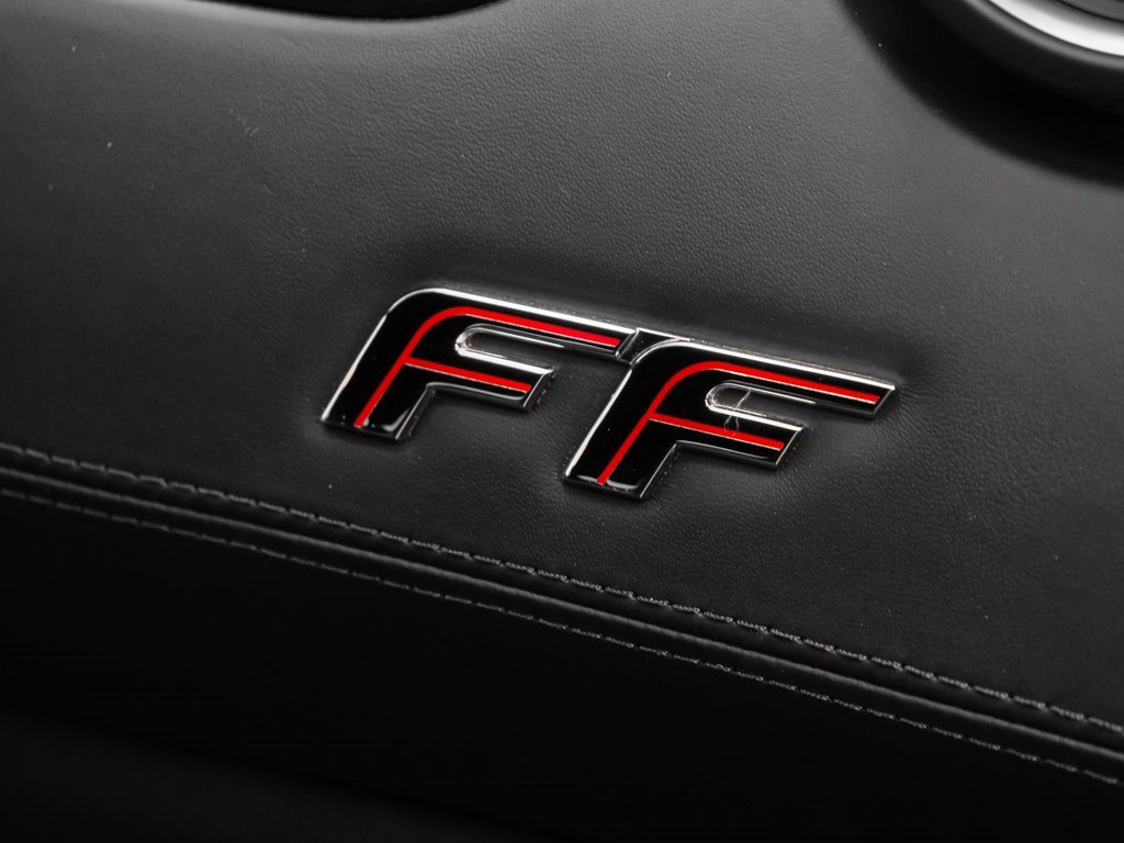 Certified 2015 Ferrari FF image 25
