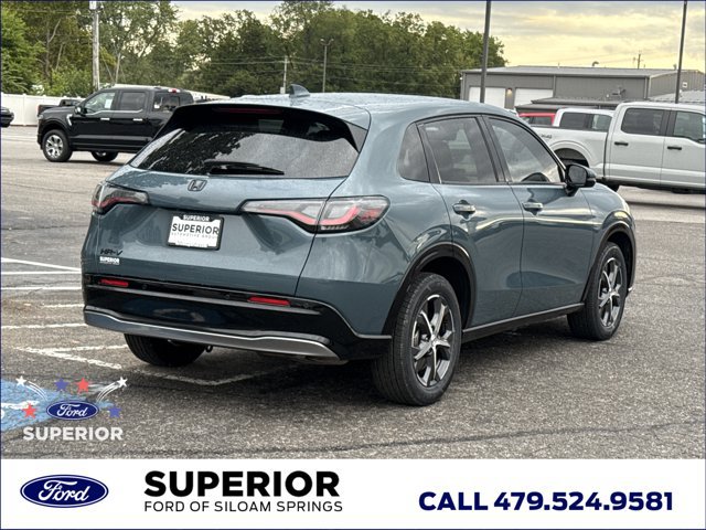 Used 2025 Honda HR-V EX-L image 3