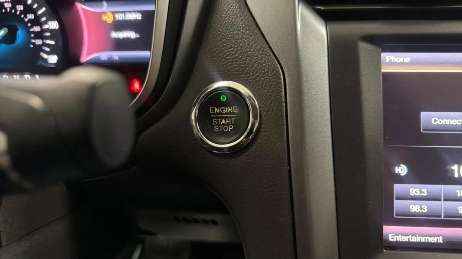 Used 2013 Ford Fusion Energi Titanium FWD image 16