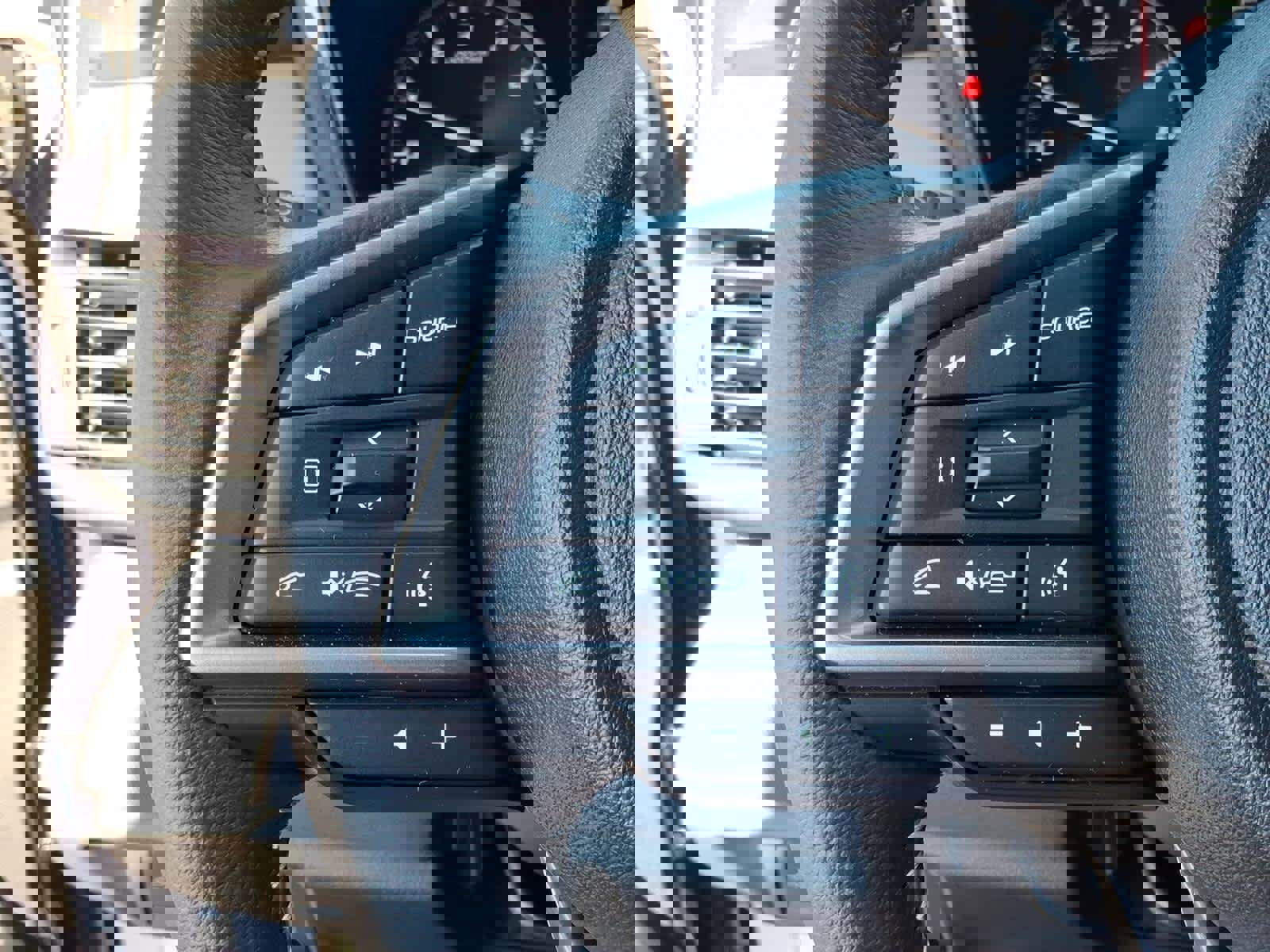 Certified 2025 Subaru Outback Premium w/ Popular Package #1A image 39