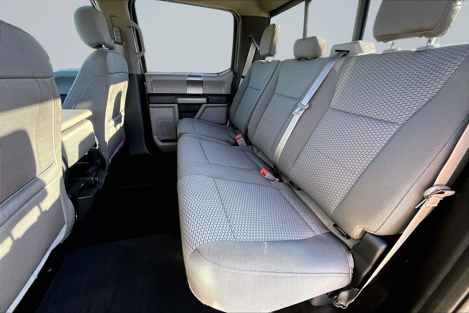 Used 2018 Ford F150 XLT w/ Equipment Group 302A Luxury AWD/4WD image 27