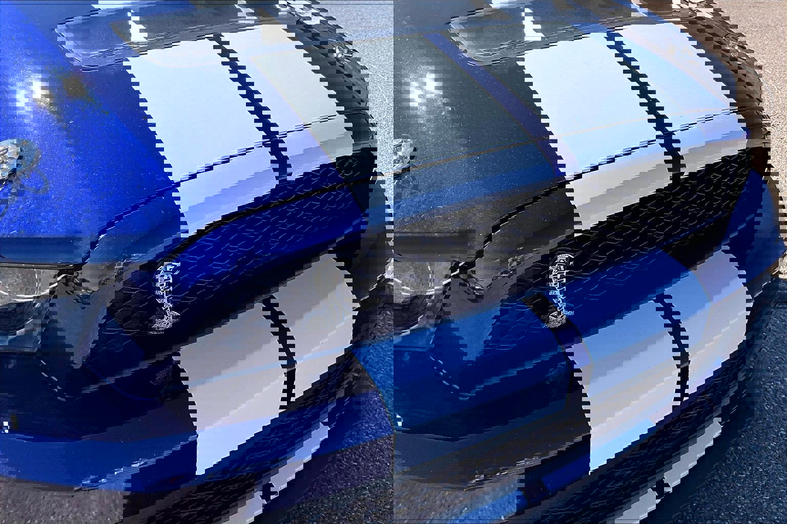 Used 2012 Ford Mustang Shelby GT500 w/ Electronics Pkg image 32