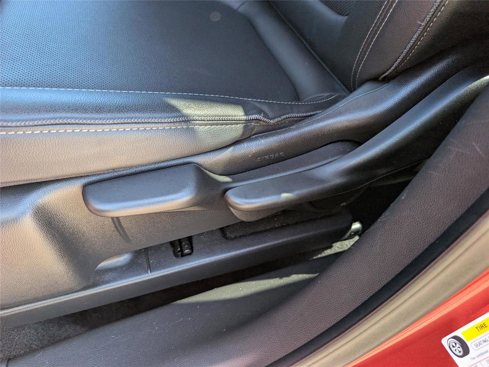 Used 2024 Buick Encore GX Sport Touring image 13