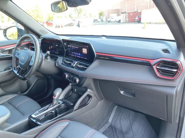 Used 2024 Chevrolet TrailBlazer RS w/ Driver Confidence Package AWD/4WD image 26
