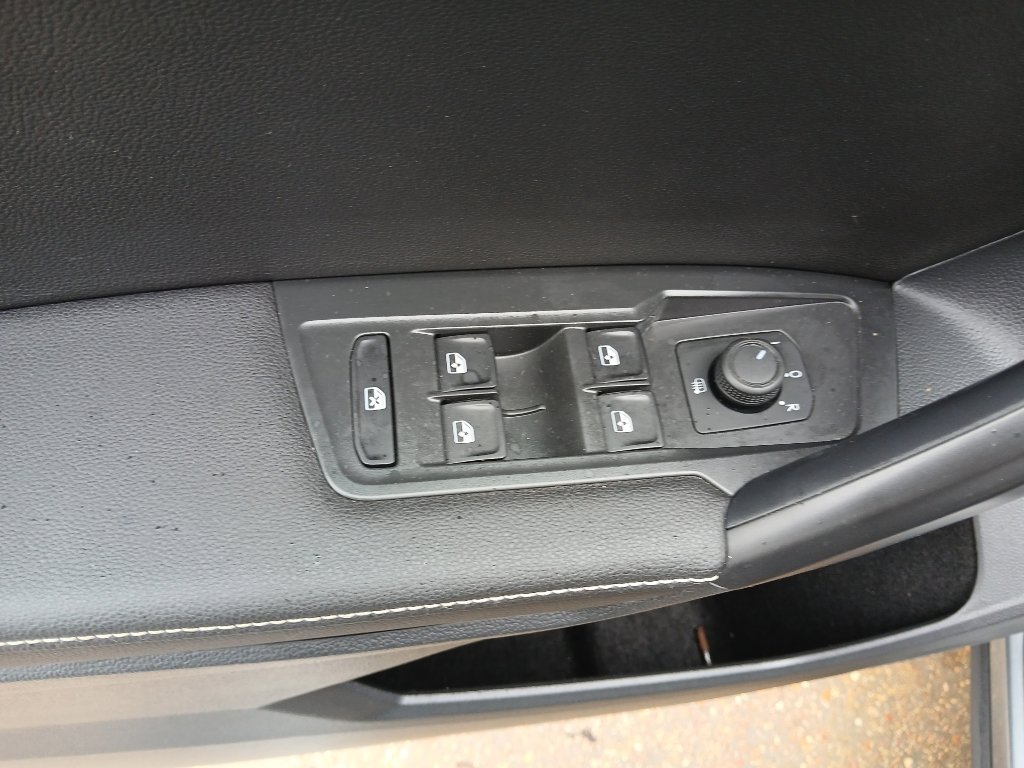 Used 2023 Volkswagen Tiguan S FWD image 10