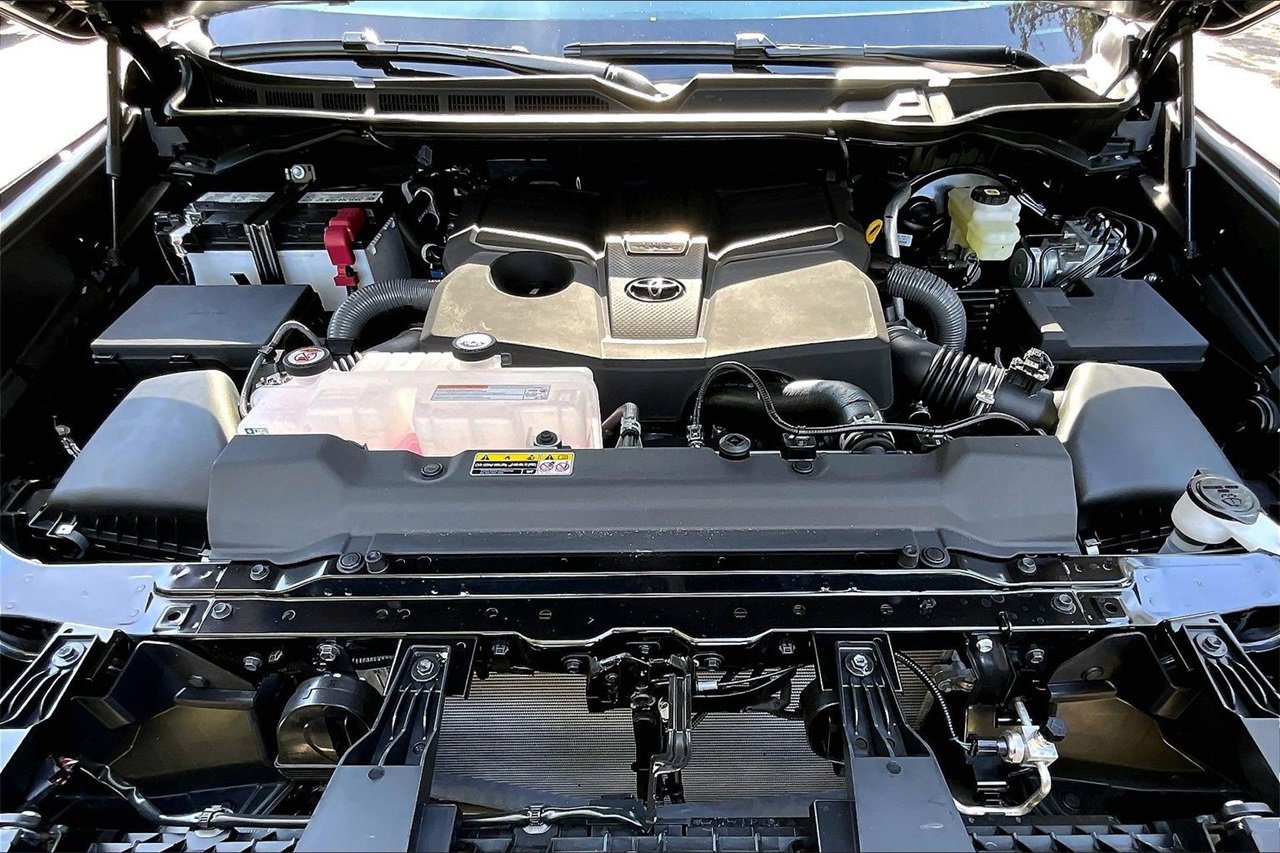 Used 2026 Toyota Tundra SR5 image 26