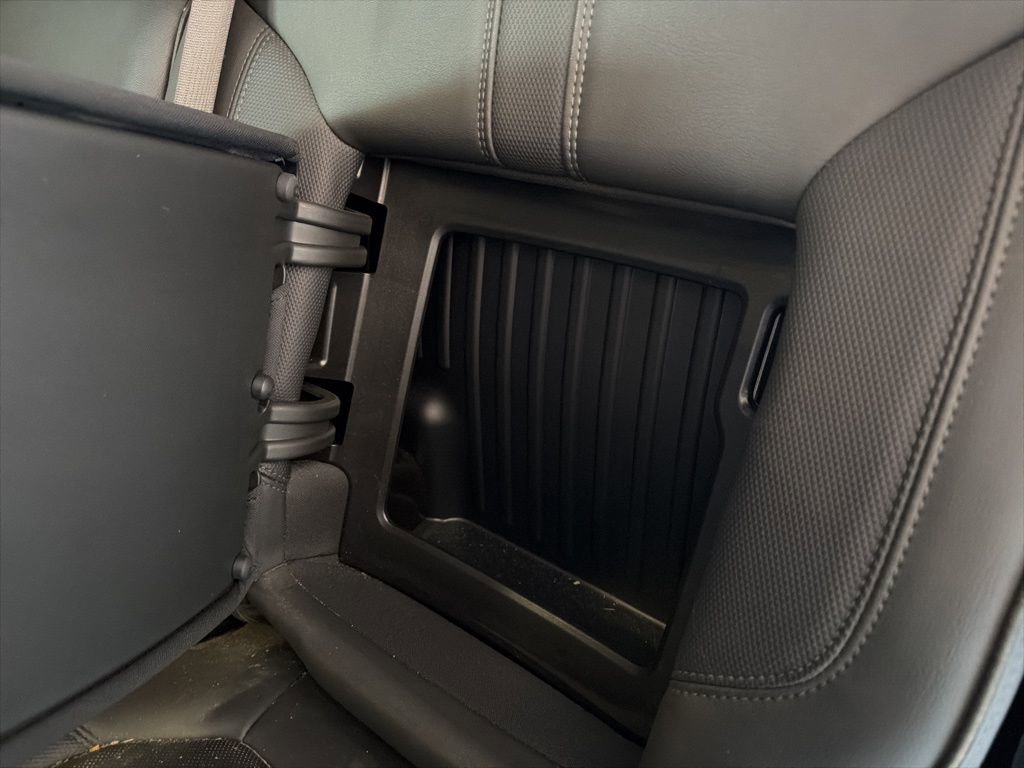 Used 2022 Chevrolet Silverado 2500 High Country w/ Z71 Off-Road Package AWD/4WD image 11