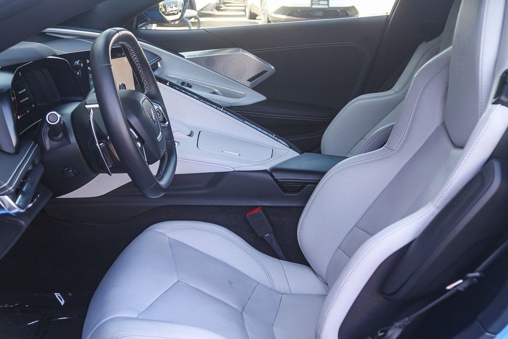 Used 2024 Chevrolet Corvette Stingray Preferred Conv w/ 2LT RWD image 12