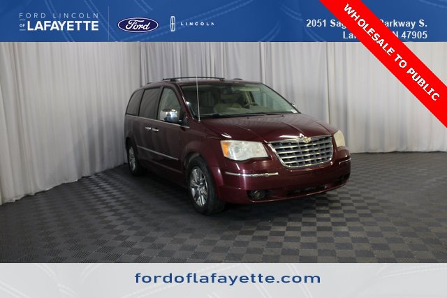 Used 2009 Chrysler Town & Country Limited w/ Entertainment Group #3