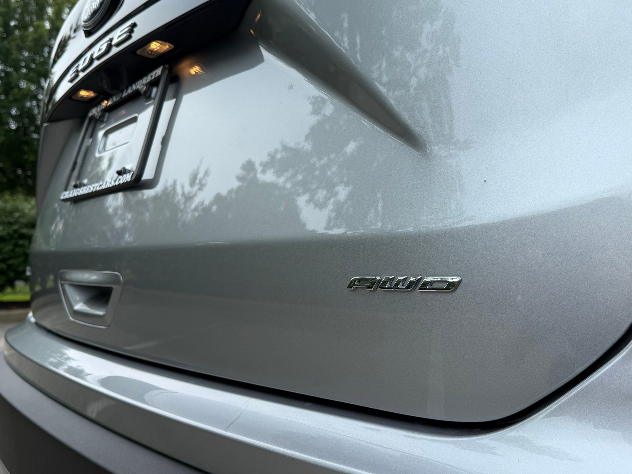 Used 2024 Ford Edge SEL w/ Convenience Package image 9