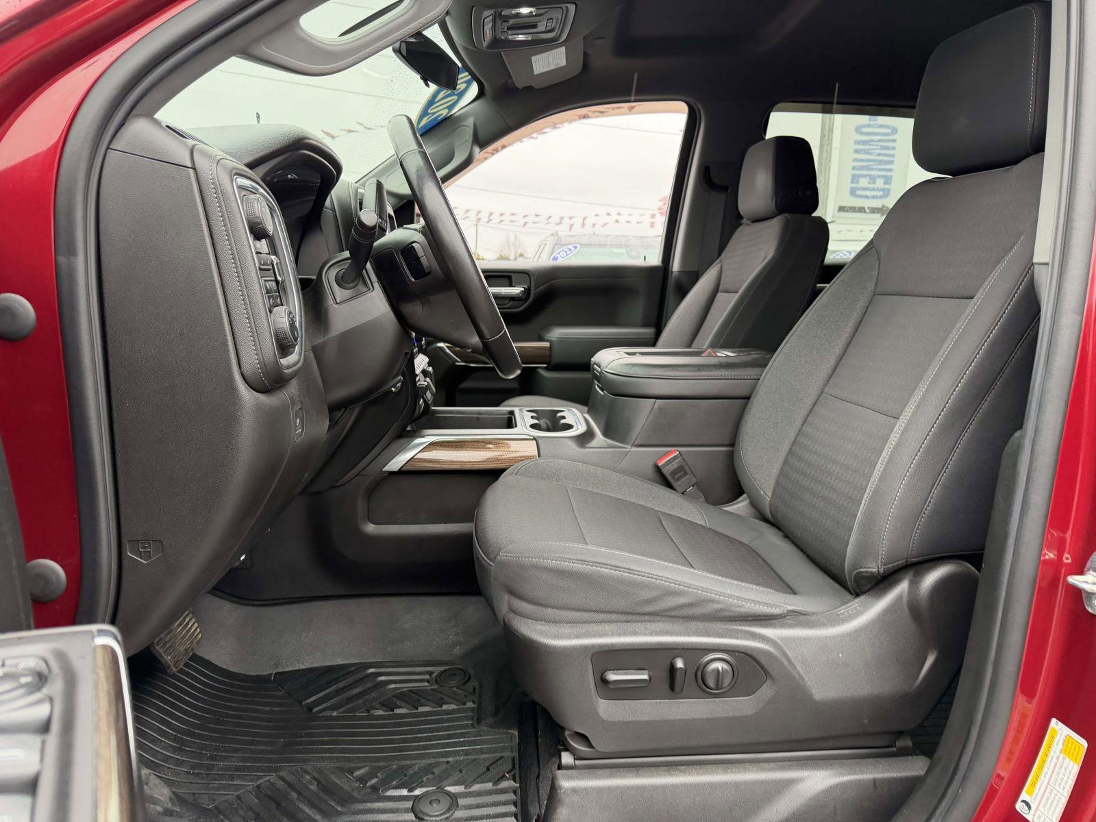 Used 2020 Chevrolet Silverado 1500 LT Trail Boss image 10