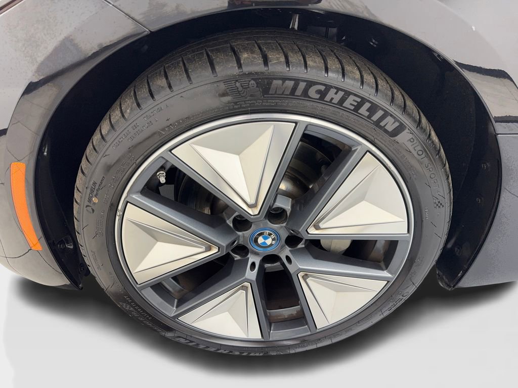 Used 2023 BMW i4 eDrive35 image 85