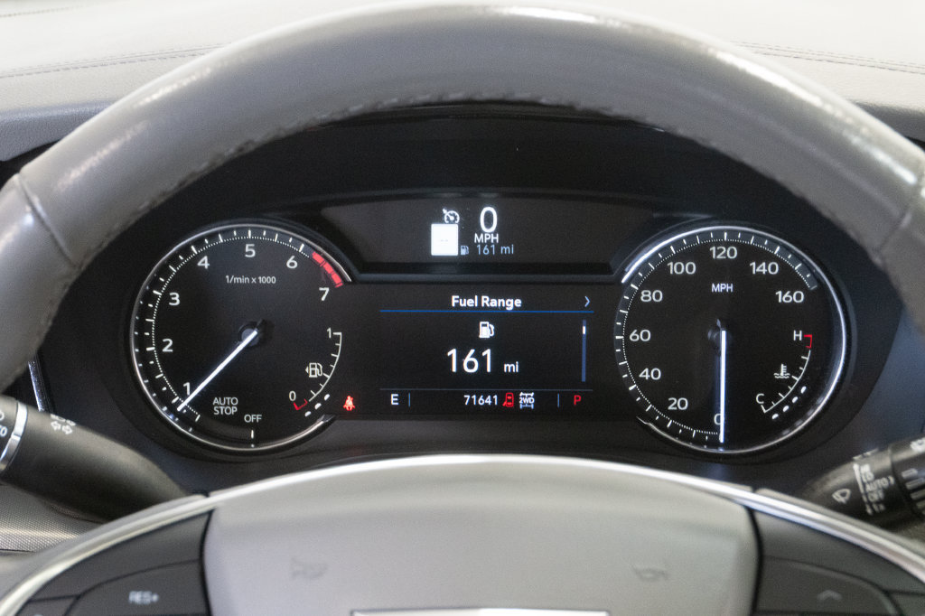 Used 2023 Cadillac XT5 Premium Luxury AWD/4WD image 17