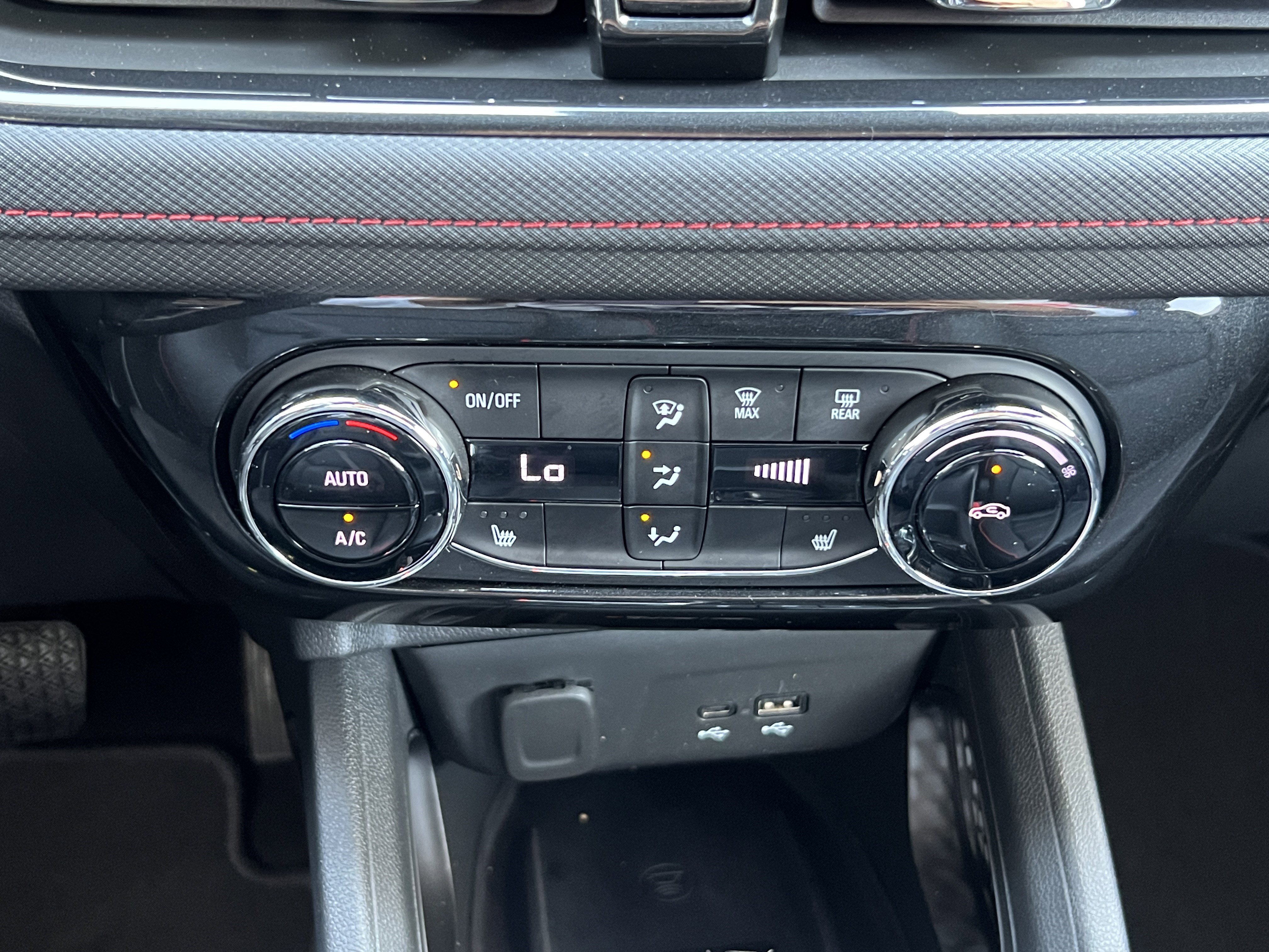 Used 2026 Chevrolet TrailBlazer RS w/ Convenience Package image 31