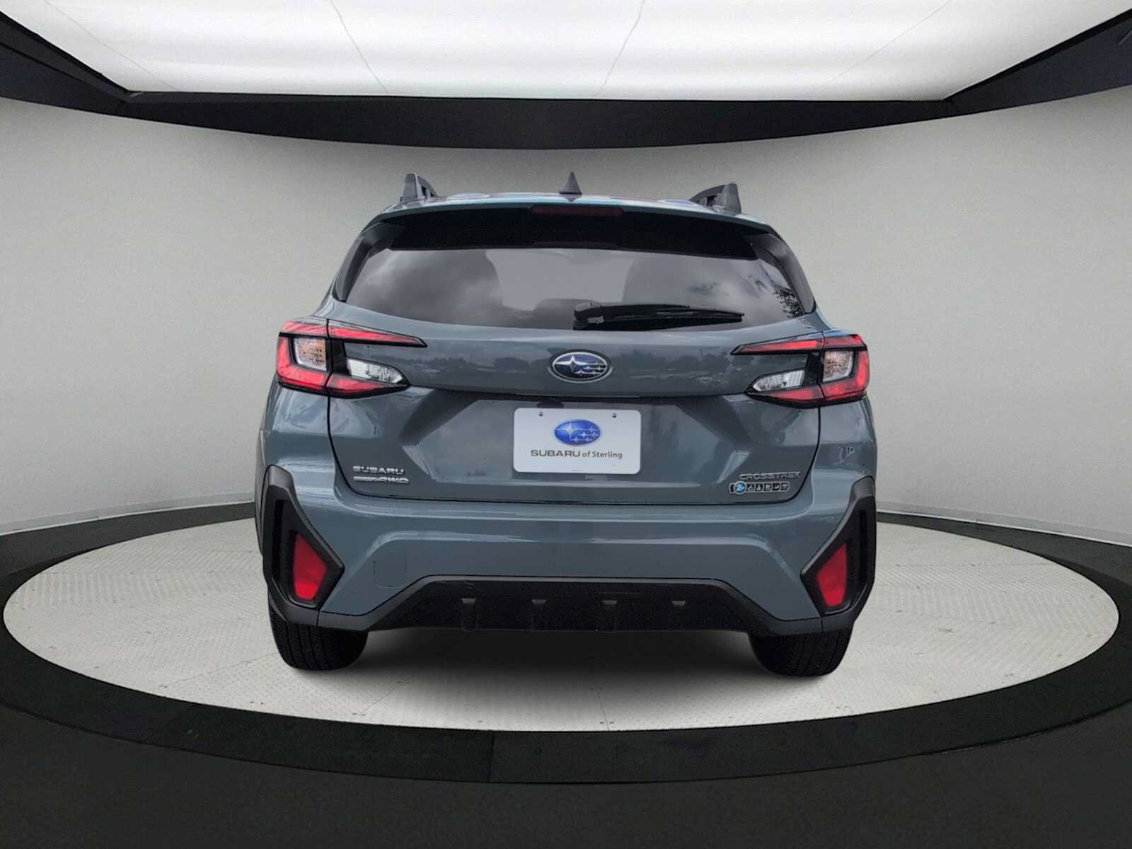 Used 2024 Subaru Crosstrek 2.0i Premium AWD/4WD image 7