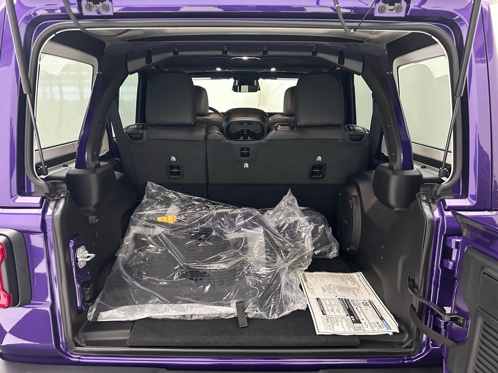 New 2026 Jeep Wrangler Unlimited Rubicon image 9