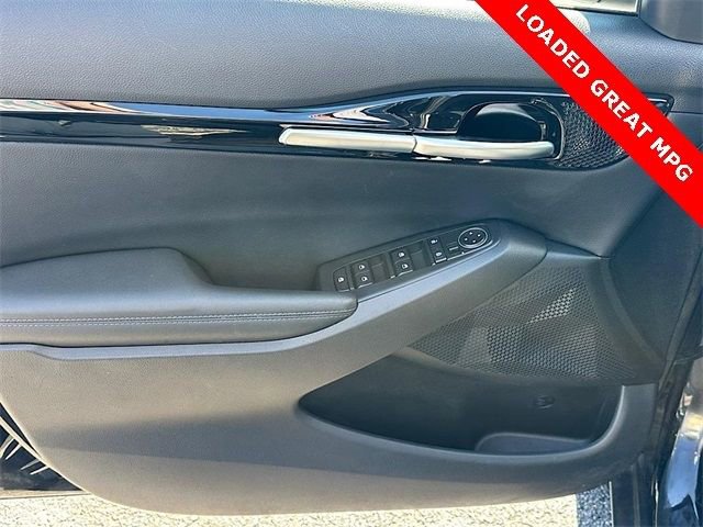 Used 2023 Kia Seltos S w/ Navigation Package image 14