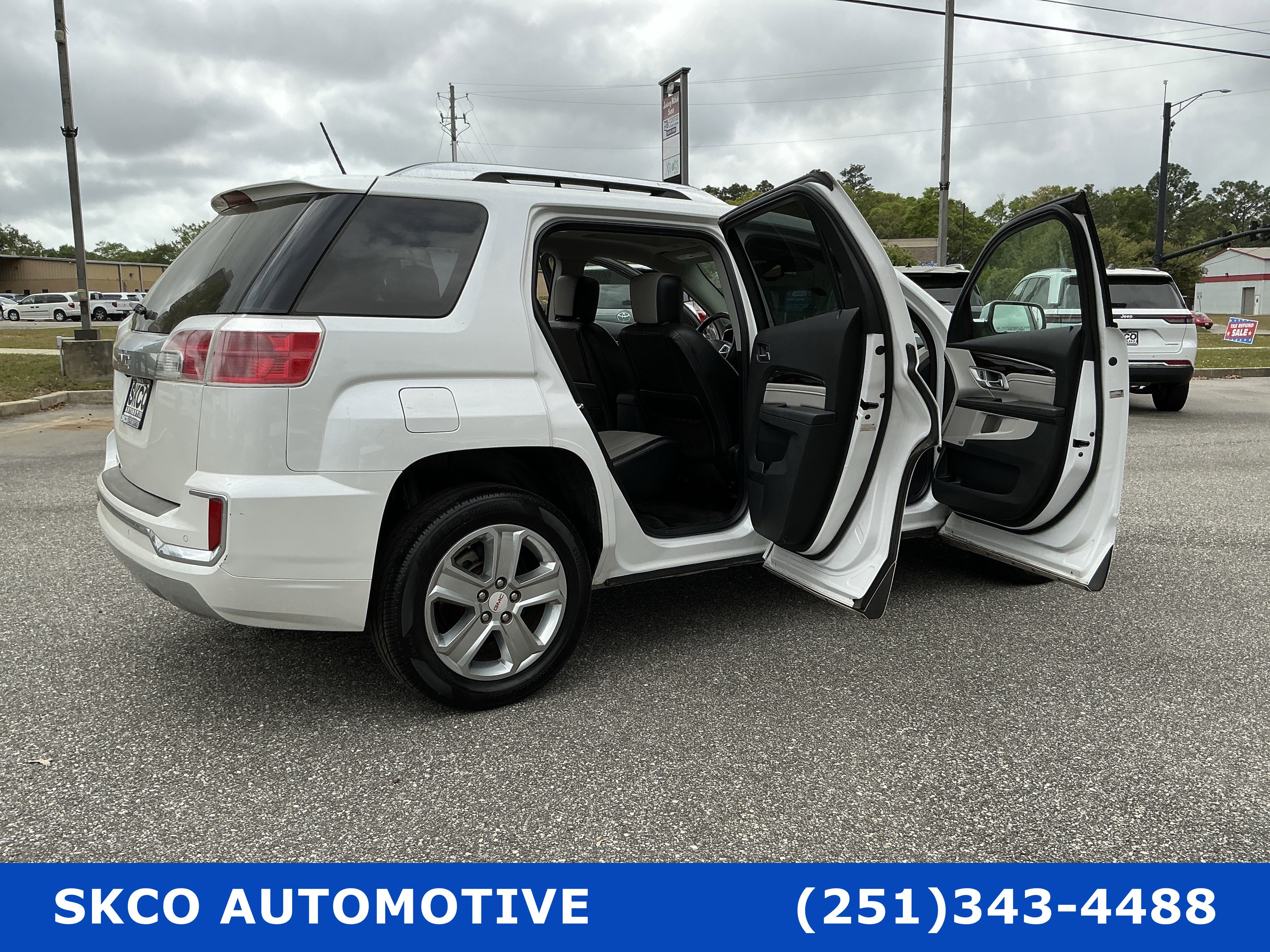 Used 2017 GMC Terrain Denali FWD image 33