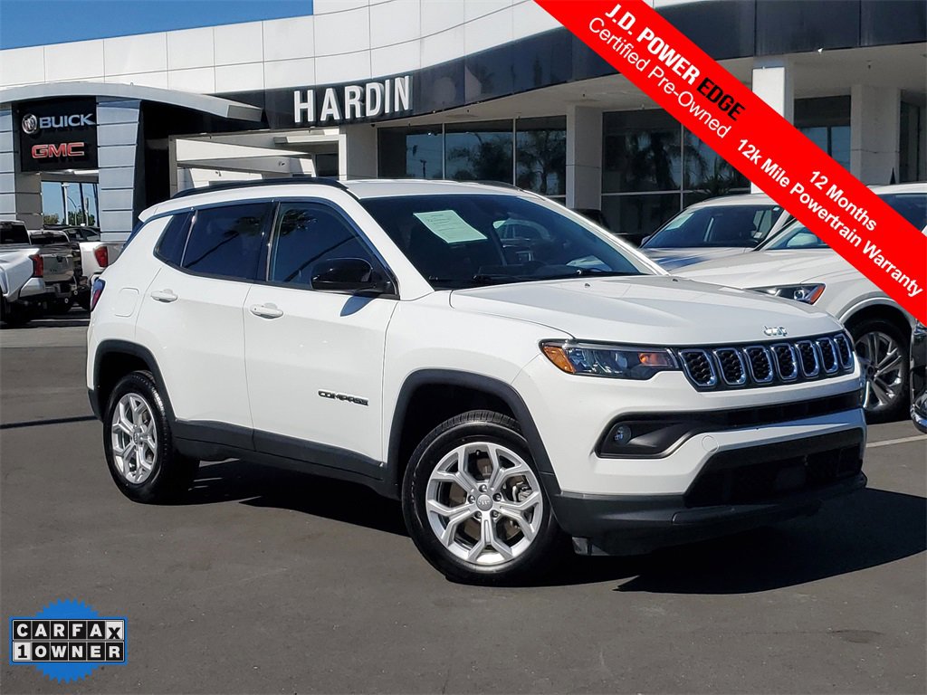 Used 2024 Jeep Compass Latitude image 1