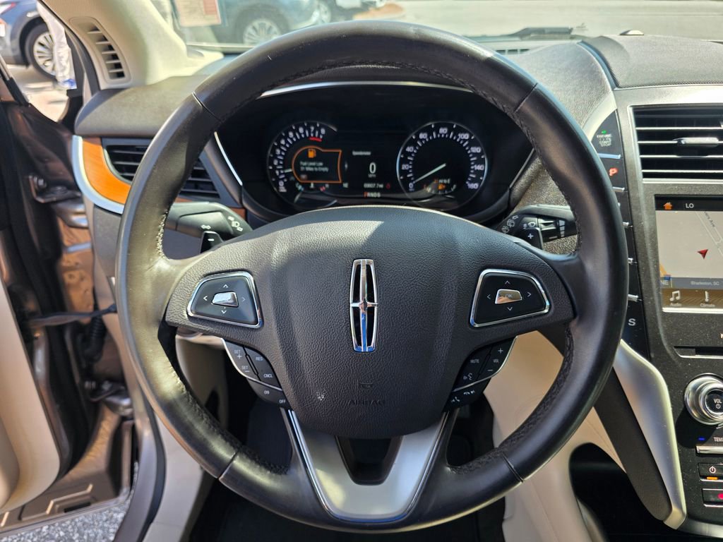 Used 2019 Lincoln MKC Select w/ Select Plus Package FWD image 43