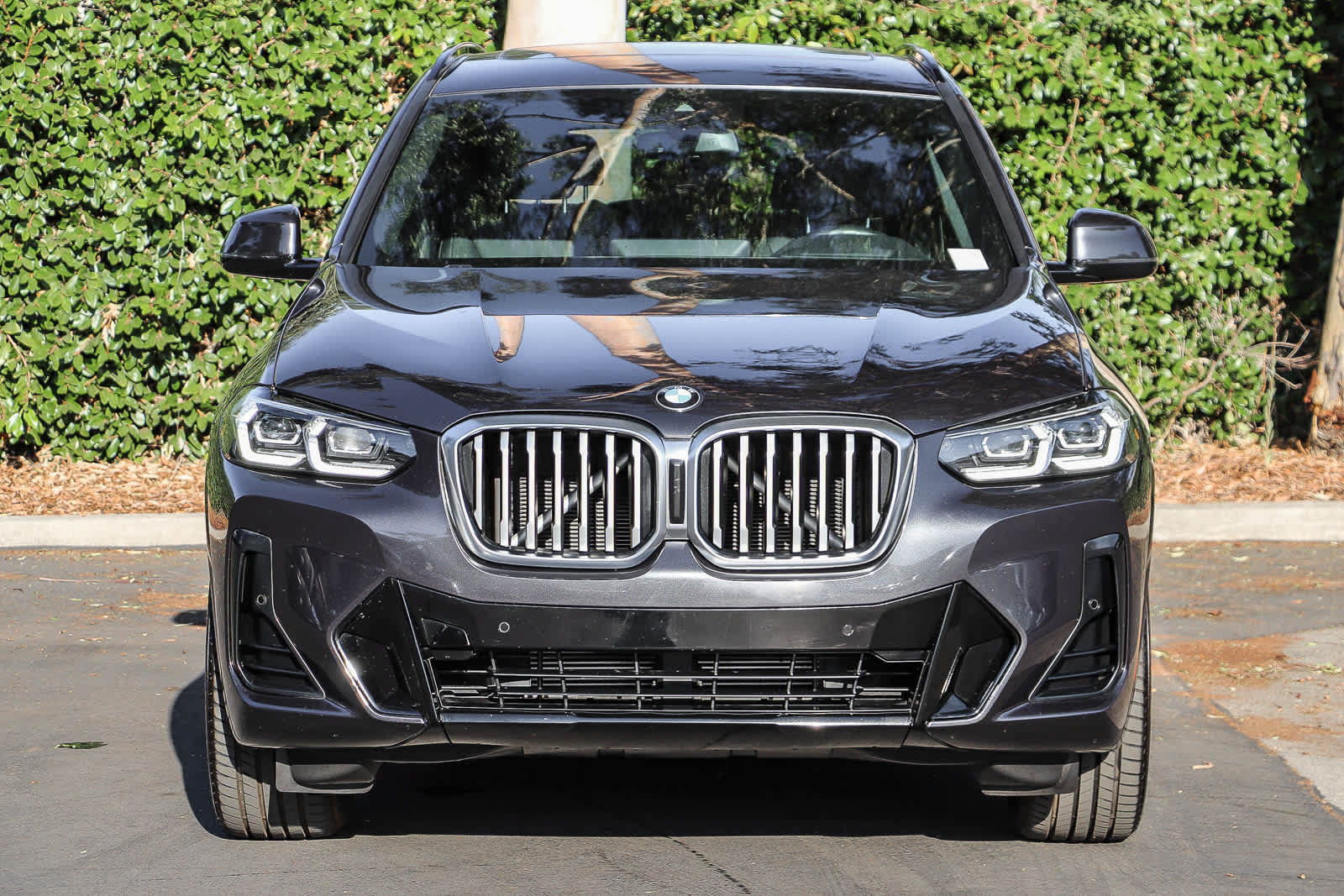 Used 2022 BMW X3 sDrive30i w/ M Sport Package RWD image 2