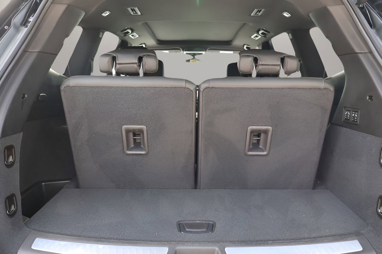 Certified 2023 Cadillac XT6 Premium Luxury image 18