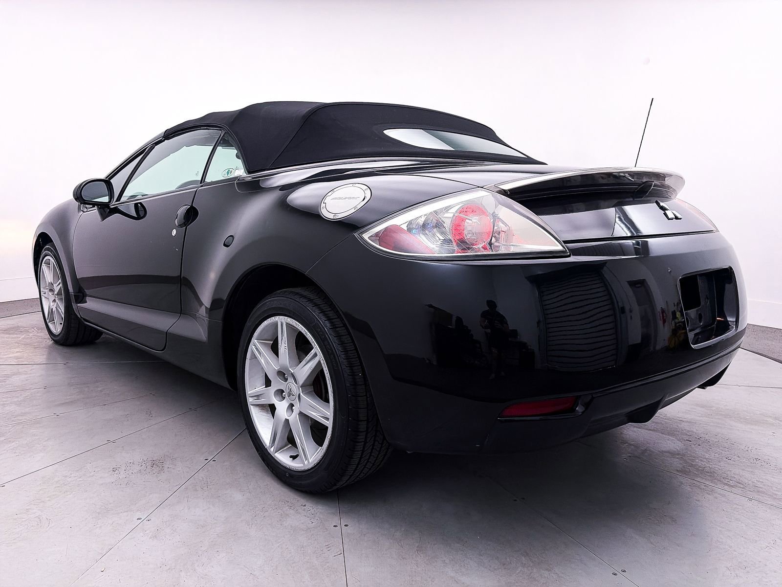 Used 2007 Mitsubishi Eclipse GT image 6