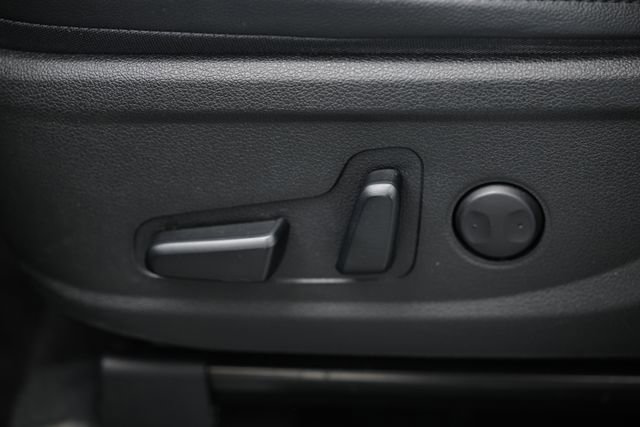 Used 2022 Hyundai Santa Fe SEL w/ Convenience + Premium Package image 23