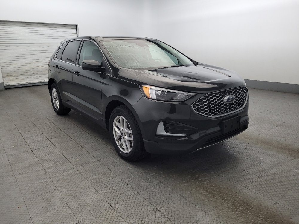 Used 2023 Ford Edge SEL image 13