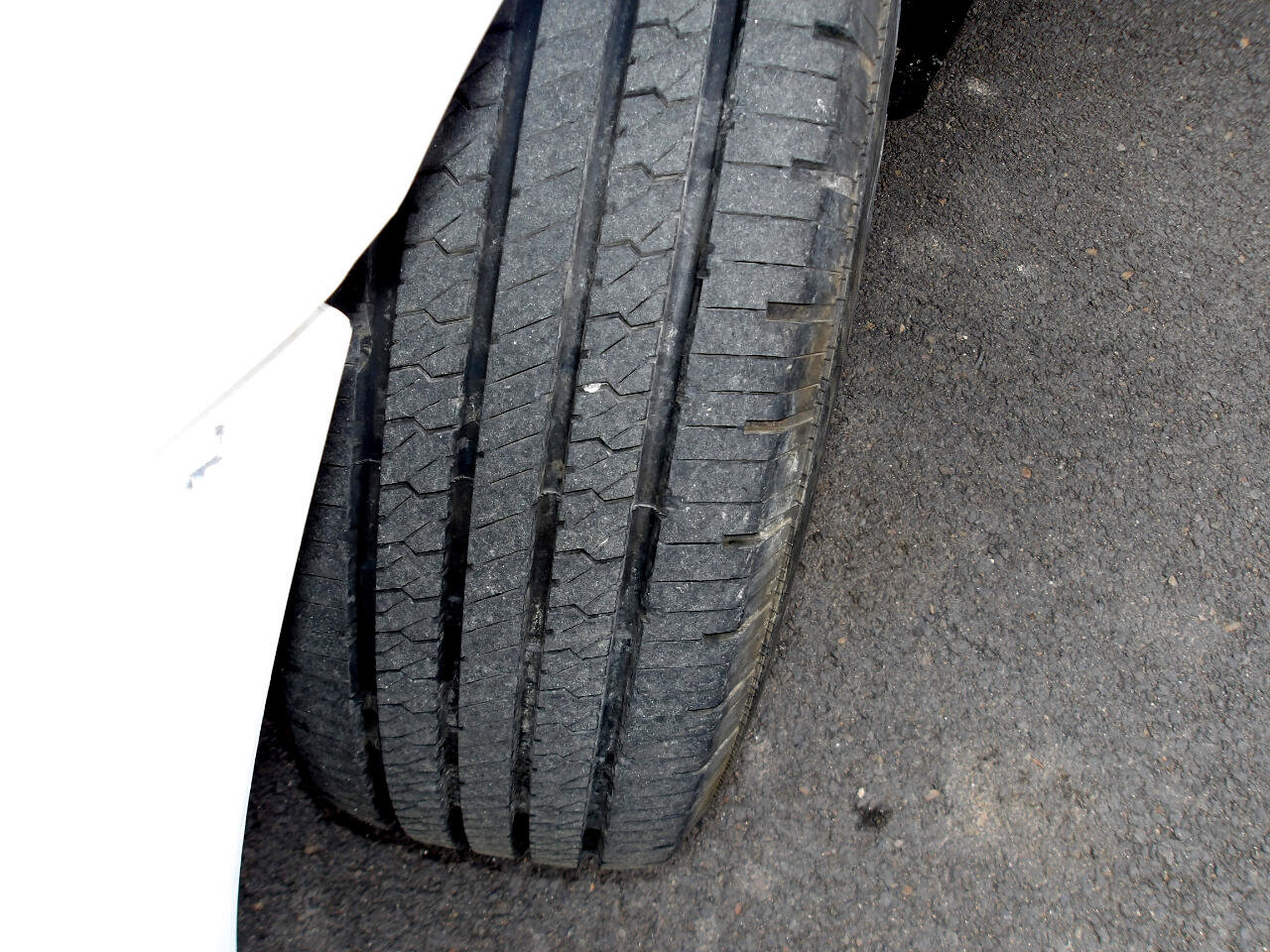 Used 2011 Nissan Titan S image 22