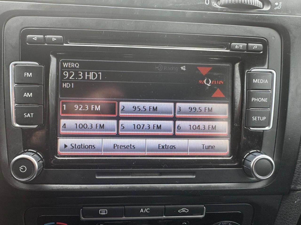 Used 2014 Volkswagen Jetta TDI image 20